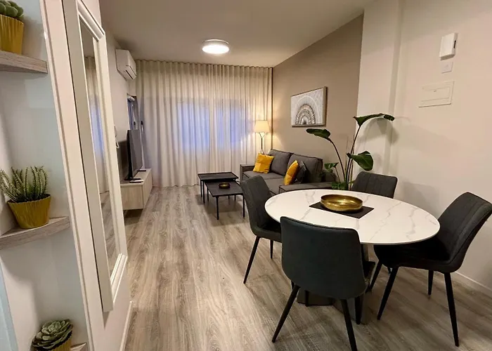 Seabreeze Center Flats By Trulycyprus