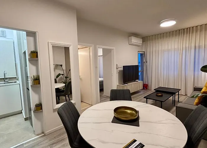 Seabreeze Center Flats By Trulycyprus *