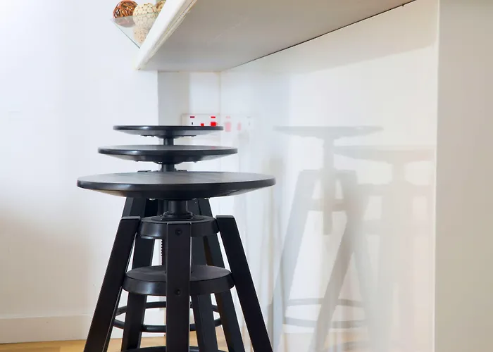 Seabreeze Center Flats By Trulycyprus *