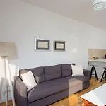 Seabreeze Center Flats By Trulycyprus Limassol