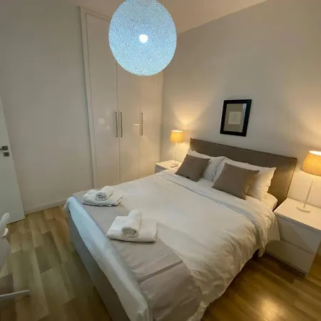 Seabreeze Center Flats By Trulycyprus