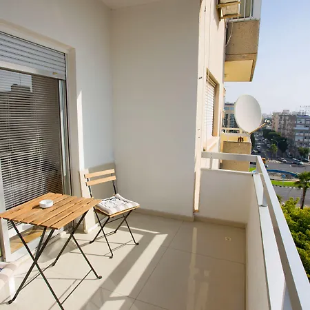 Seabreeze Center Flats By Trulycyprus Λεμεσός