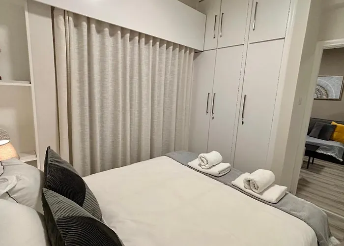 Seabreeze Center Flats By Trulycyprus