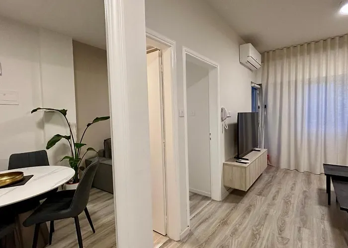 Seabreeze Center Flats By Trulycyprus Limassol