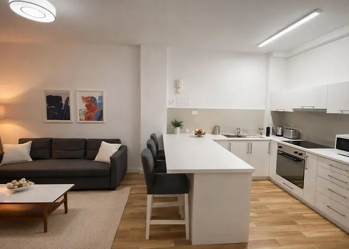 Seabreeze Center Flats By Trulycyprus