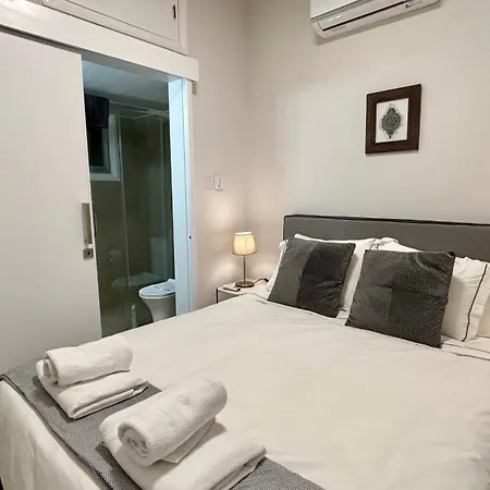 דירה Seabreeze Center Flats By Trulycyprus לימסול